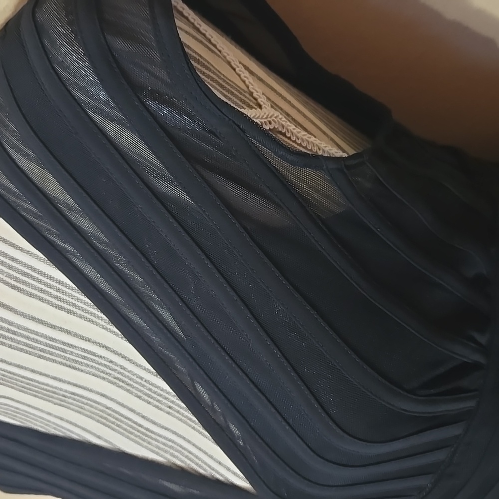🖤Adrianna Papell🖤Elegant Black Dress🖤 - Picture 2 of 4